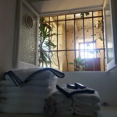 Chez Kari-top Location In Charming Old Town *