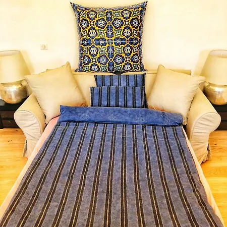 Chez Kari-top Location In Charming Old Town Apartment *