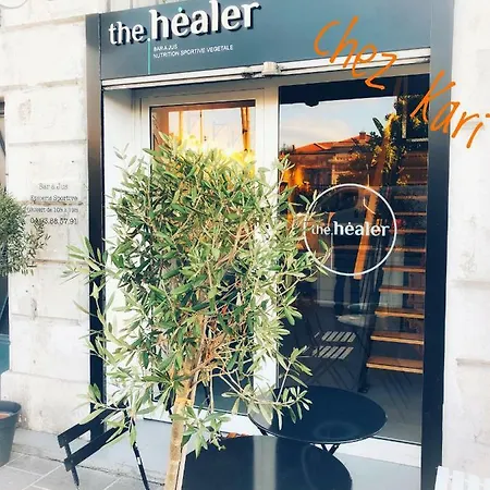 Chez Kari-top Location In Charming Old Town Apartment *